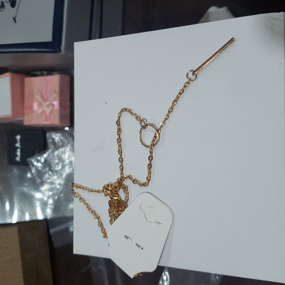Necklace - Picture 3 of 4